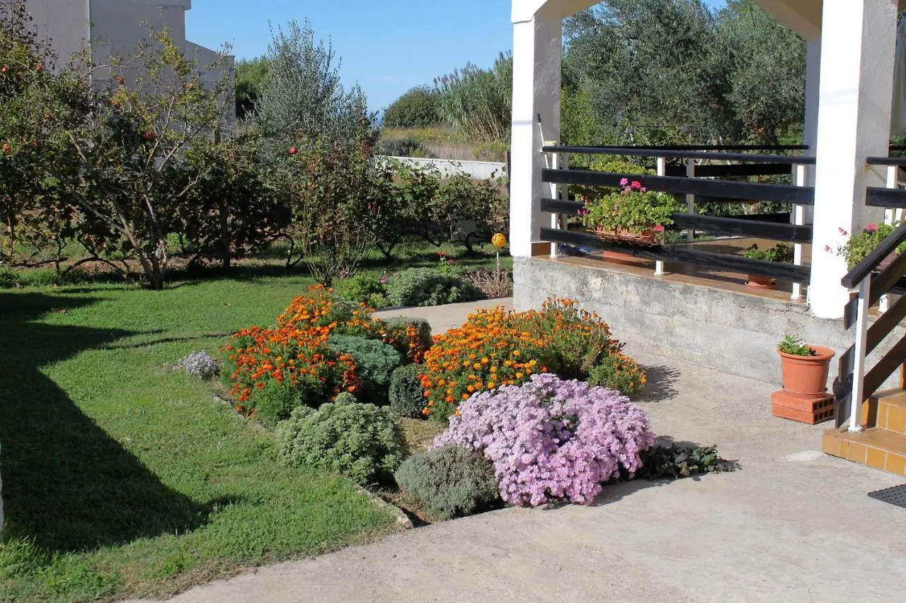 Apartments With A Parking Space Privlaka, Zadar - 667 Croatia